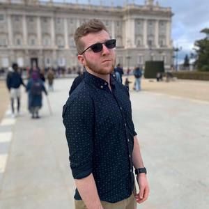 Meet your Posher, Christian